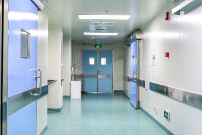 Czy szpital musi składać sprawozdania dotyczące poboru wody i odprowadzania ścieków?